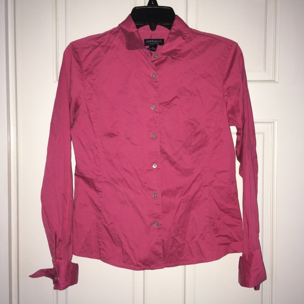Ann Taylor pink button down stretch shirt